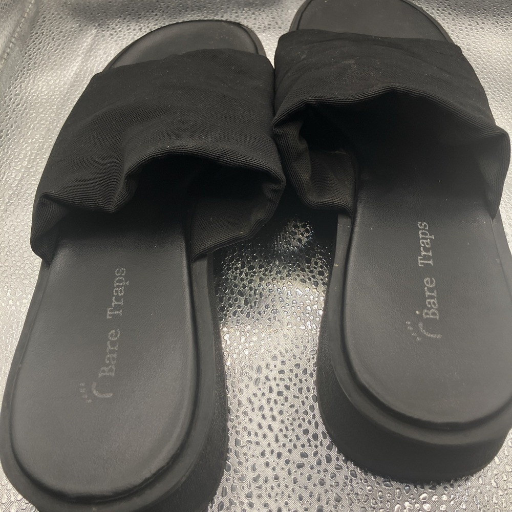 Baretraps Wear Ever Platform Sandal Black Wide Strap size 9 M Rebecca